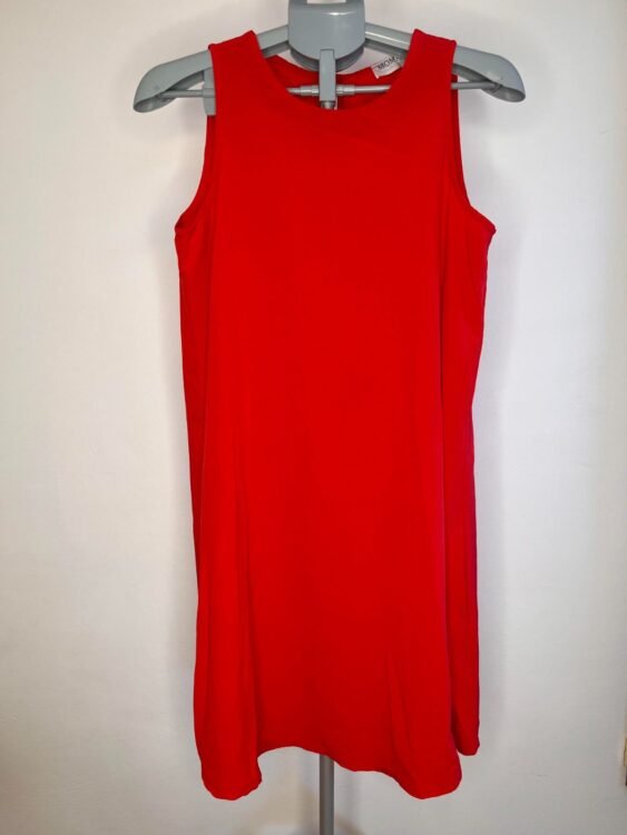 שמלה ספורט אלגנט כיסים MOMA מידה 2 פרטים