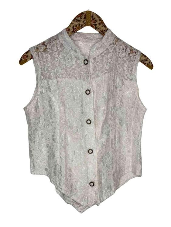 חולצה וינטג׳ מכופתרת ביטנה לבנה M-L פרטים