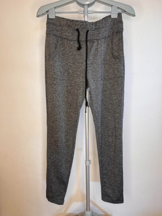 מכנס לייקרה כיסים מידה M/L פרטים