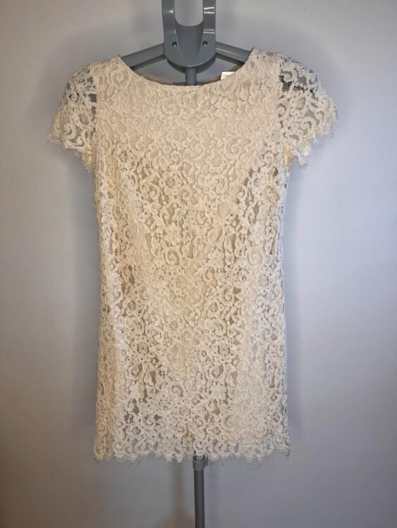 שמלת ערב תחרה עם בטנה ZARA מידה xs פרטים