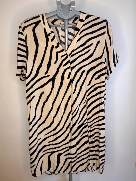 שמלה טוניקה הדפס זברה H&M מידה M פרטים