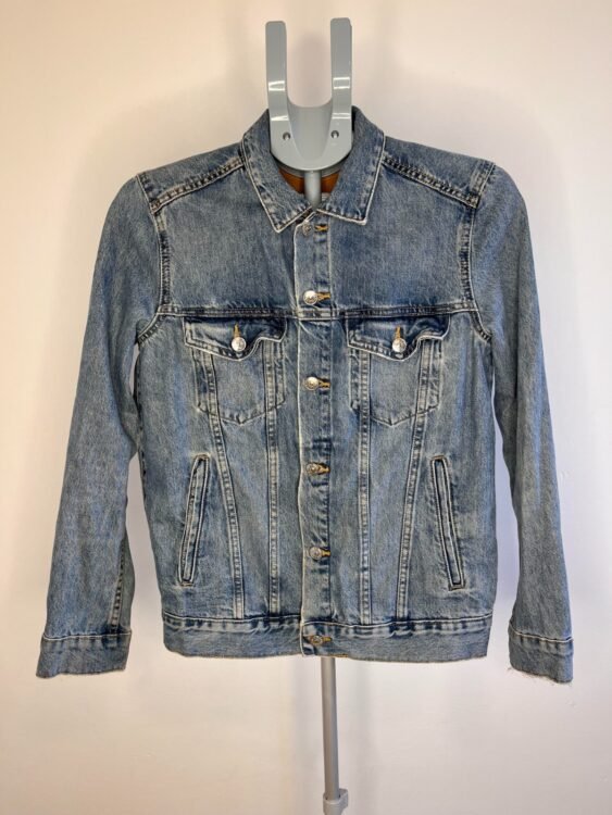 ג׳קט ג׳ינס H&M DENIM מידה 40 פרטים