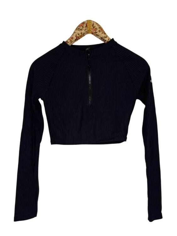 טופ כושר arena מידה M פרטים