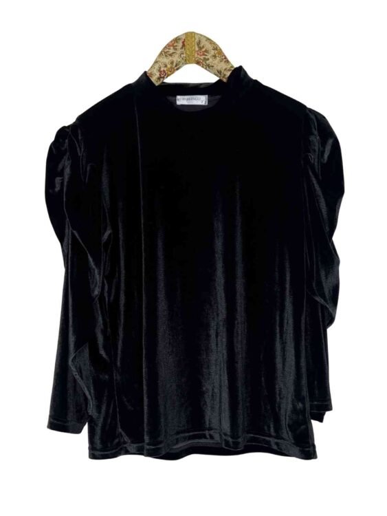 חולצת קטיפה שחורה PARKINGO מידה 2 פרטים