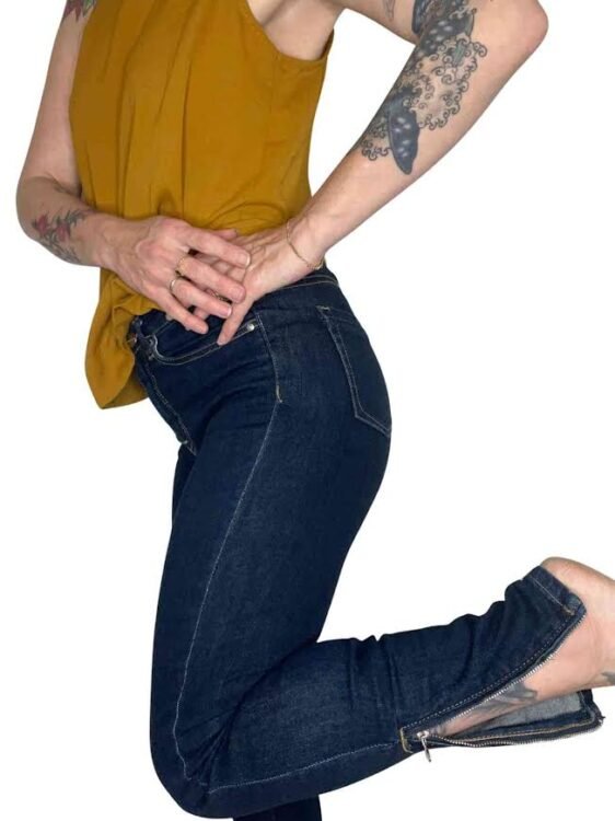 ג׳ינס פצצה סטרץ׳ RENUAR מידה 36