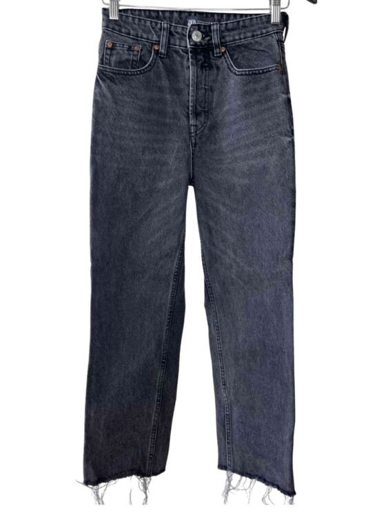 ג׳ינס כותנה איכותי ZARA מידה 34 פרטים