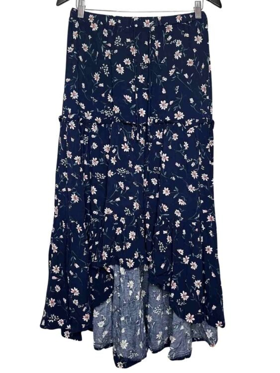 חצאית שכבות CASTRO מידה M פרטים