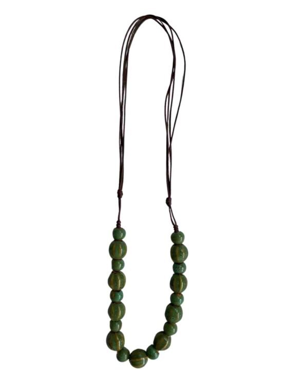 מחרוזת עבודת יד מהממת חוט שזור פרטים