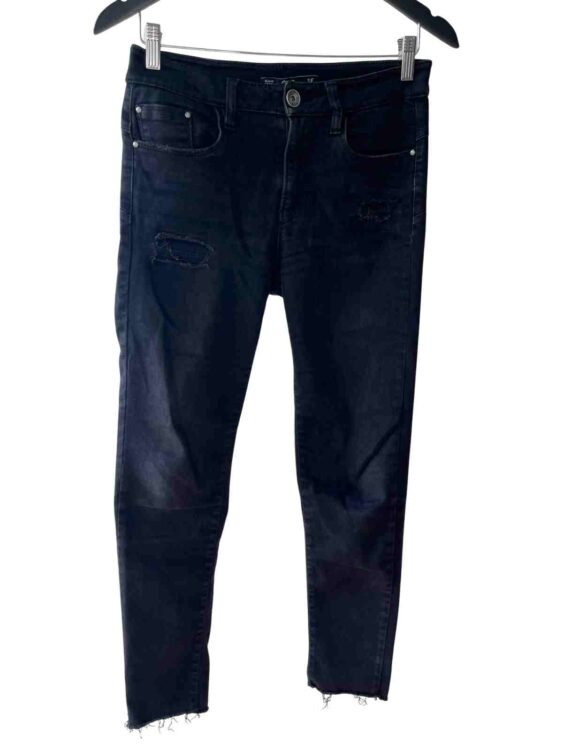 ג׳ינס סטרץ׳ Gato מחמיא בטירוף מידה 25 מחיר 60 ש״ח פרטים