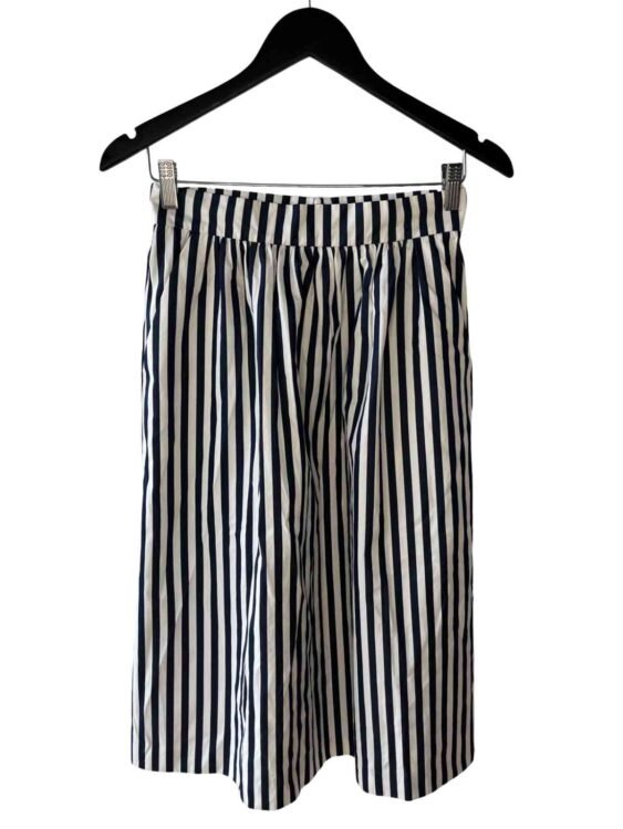 פליסה כיסים ZARA מידה S פרטים