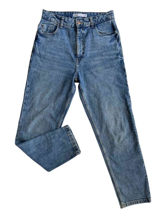 ג'ינס ZARA מידה 38 פרטים