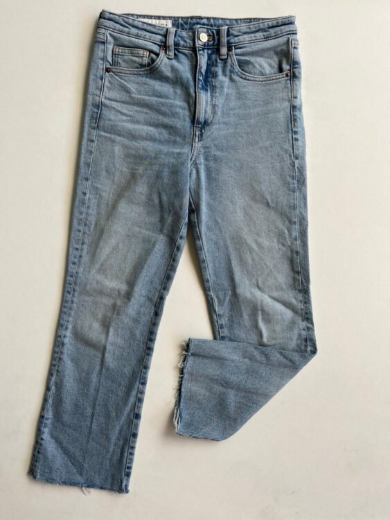 ג׳ינס ZARA מידה 36 פרטים