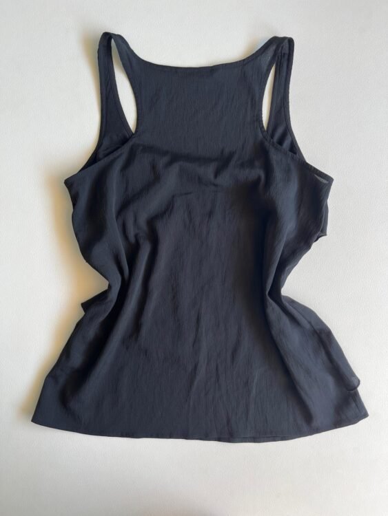 גופיה שיפון OLD NAVY מידה M פרטים