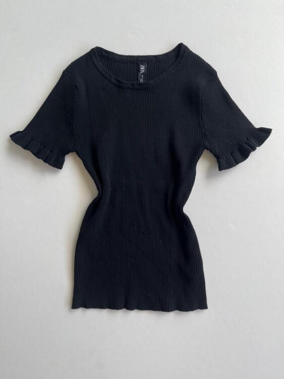 חולצה ZARA מידה S פרטים