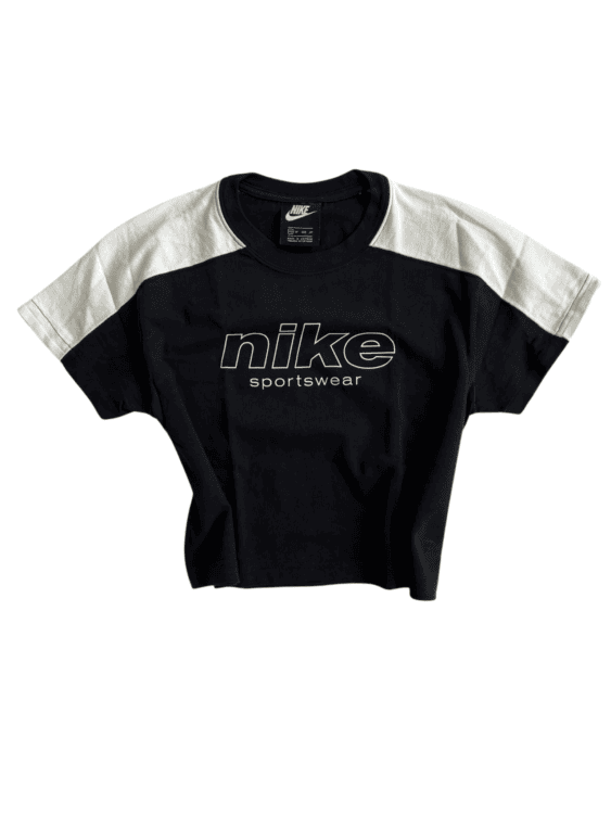 טופ NIKE מידה XS פרטים