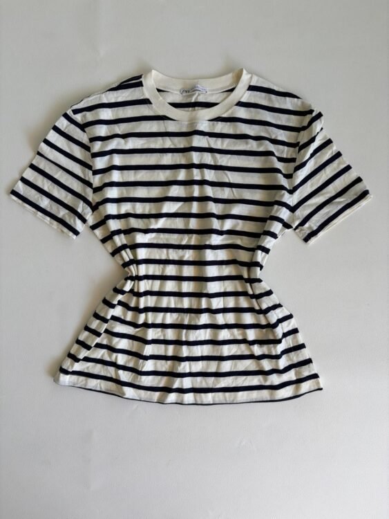 טישרט ZARA מידה M פרטים