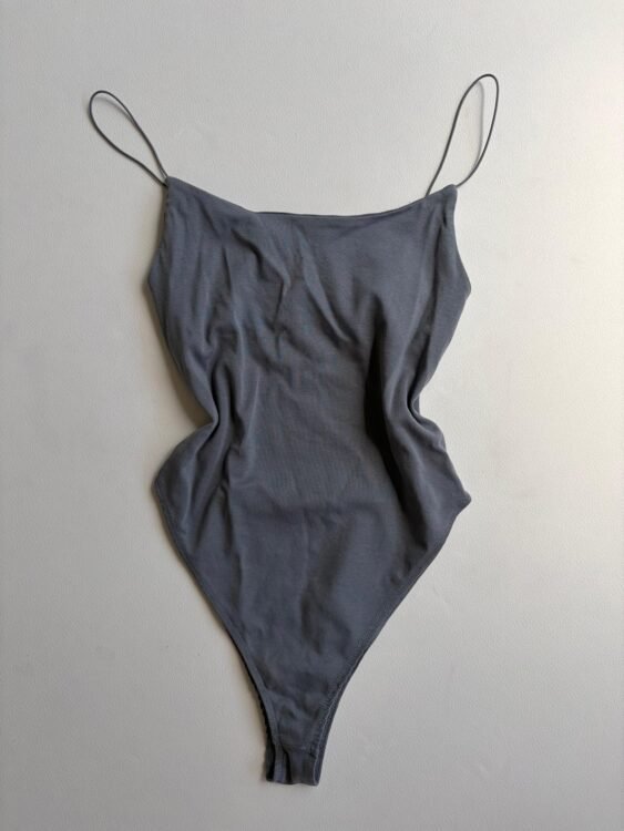 בגד גוף PULL&BEAR מידה M פרטים