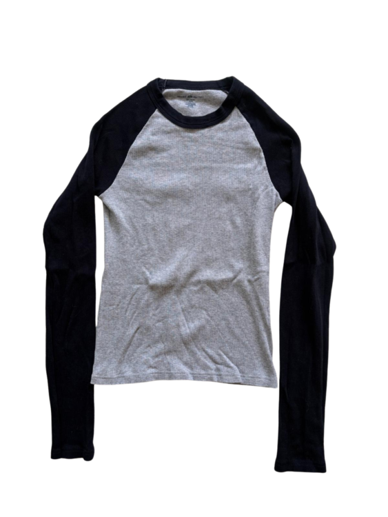 חולצה בייסיק BRANDY MELVILLE מידה S פרטים