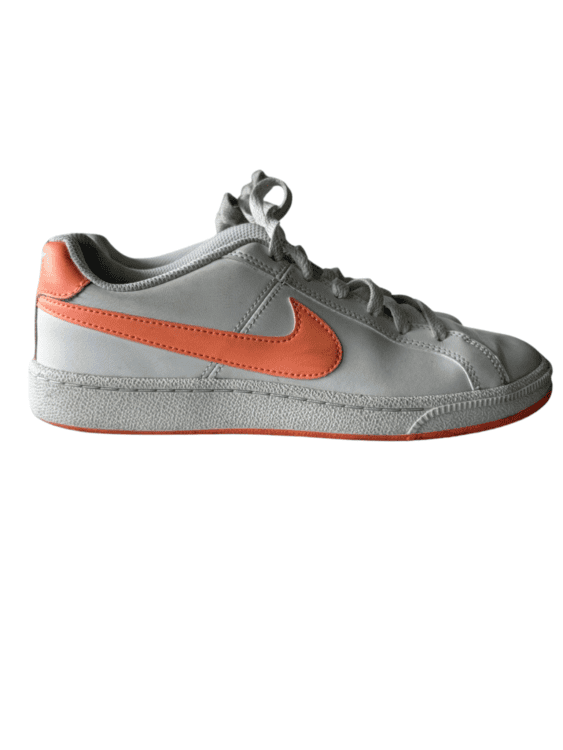 סניקרס NIKE Court Royale מידה 36.5 פרטים